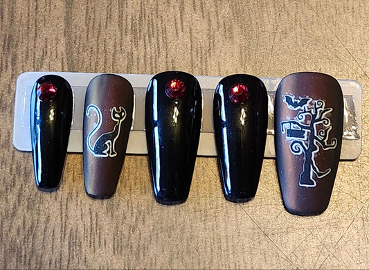 Black Cat & Red Gems